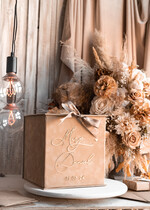 Pudełko na koperty  glamour Welurowa beżowo złota kopertówka ze złotymi napisami, beżowy cieniowany welur, pudełko na koperty, pomysł na pudełko na pieniądze podczas wesela, kopertówka na ślub5