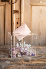 Pudełko na koperty  glamour przezroczysta ślubna skrzynka na koperty weselne  pudelko na kartki ślubne biale napisy12