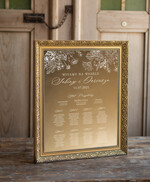 Plany stołów złote na lustrze  tablica informacyjna dla gości weselnych, wydruk na złotym lustrze1