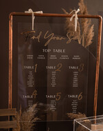 Plany stołów na pleksie - akryl plansza powitanie gości i plan stołów w jednym, akrylowy plan stołów, nowoczesna plansza usadzenia gości, plan stołów w stylu glamour11