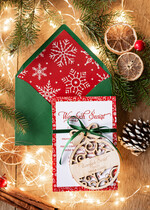 Kartki świąteczne z logo firmy z magnesem lub zawieszką na choinkę kartki świąteczne dla firm Drewniana bombka zawieszka na choinke z Logo firmy świateczna kartka firmowa śnieżyka0