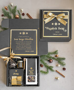 Prezenty oferta dla Firm słodkie zestawy  kosze prezentowe dla firm, prezenty biznesowe dla firm z kawą i herbatą, upominki na święta dla pracowników, świąteczne gadżety dla pracowników i kontrahentów, personalizowane prezenty firmowe, zestawy świąteczne z logo, eleganckie kosze prezentowe, firmowe upominki świąteczne0