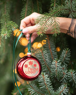 Prezenty oferta dla Firm drobne prezenty dla firm Prezent Biznesowy Na Święta z Logo Ekskluzywna Bombka z logo na choinkę z Logo Firmy , życzenia zapakowane w  drewniane pudełko 3