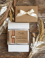 prezenty dla niej bransoletki szczęścia  Pomysł na Prezent dla Pary Drewniane Bransoletki Puzzle Serce Upominek dla Modej Pary Prezent dla Nowożeńców 1