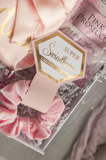 Prezenty dla świadków boxy prezentowy dla Świadkowej, prośba o świadkowanie  Praktyczny i przydatny Box prezentowy dla świadkowej z kosmetykami i szlafrokiem, prezent dla druhny, prośba o świadkowanie pudelko prezentowe dla świadkowej 11