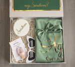 Prezenty dla świadków boxy prezentowe dla Świadkowej, prośba o świadkowanie  prezent dla druhny, pomysł na prezent dla świadkowej, Box prezentowy dla świadkowej, szlafrok w kolorze miętowym, zestaw prezentowy dla druhny5