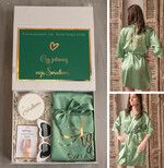 Prezenty dla świadków boxy prezentowy dla Świadkowej, prośba o świadkowanie  prezent dla druhny, pomysł na prezent dla świadkowej, Box prezentowy dla świadkowej, szlafrok w kolorze miętowym, zestaw prezentowy dla druhny0