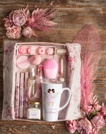 Prezenty dla świadków boxy prezentowy dla Świadkowej, prośba o świadkowanie  Czy zostaniesz moją Świadkową?- Kubek w Zestawie- Prośba o Świadkowanie - Prezent dla Świadkowej Zestaw Kosmetyków1