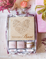 Prezenty dla Babci i Dziadka Prezenty dla Babci Prezent Dla Babci Zestaw w Welurowym pudełku Przepisnik Kuchenny drewniany z grawerem 2