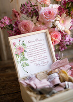 Prezenty dla Babci i Dziadka Prezenty dla Babci Piękny Prezent na Dzień Babci Łakocie w drewnianej skrzyneczce z dedykcją  2