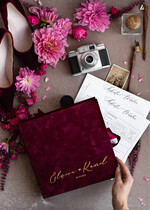 Ankiety weselne ankiety w pudełkach  Bordowa Ankieta Weselna Dla Gości Pamiątka Ze Ślubu, Bordowa Ankieta Weselna Zamknięta W Welurowym Pudełku, Pamiątka Ze Ślubu Ankiety Weselne6