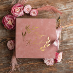 Ankiety weselne ankiety w pudełkach  Welurowa księga wpisów gości w formie ankiety weselnej, porady dla Młodych, zdjęcia gości, Ankieta weselne w welurowym pudełku3