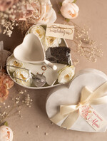 Prezenty dla Mamy zestawy w welurowych i ozdobnych pudełkach  prezent dla Mamy czekoladki, prezent na dzień mamy filiżanka z zaparzaczem, prezent dla mamy w ozdobnym pudełku8