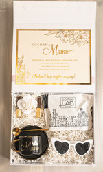 Prezenty dla Mamy zestawy w welurowych i ozdobnych pudełkach  fajne prezenty dla mamy, pudełko z filiżanką i kawą gotowy do wręczenia prezent dla mamy, czarna filiżanka ze spodkiem, pomysł na prezent dla mamy0