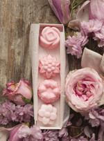 Prezenty dla Mamy Zestawy kosmetyczne  Pomysł na Prezent dla Mamy Zestaw  Szlafrok Welurowy z Napisem i Fiiżanka6