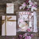 Prezenty dla Mamy Zestawy kosmetyczne  wyjątkowy prezent na dzień mamy zestaw kosmetyków i filiżanka ze spodkiem prezent dla mamy 0