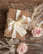 Prezenty dla Mamy biżuteria, pudełka, szkatułki na biżuterie  Pomysł prezent dla Mamy, Kartka z zyczeniami na Dzień Mamy w pudełeczku z Bransoletką nieskończoność2