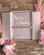 Prezenty dla Mamy biżuteria, pudełka, szkatułki na biżuterie  Pomysł prezent dla Mamy, Kartka z zyczeniami na Dzień Mamy w pudełeczku z Bransoletką serce1