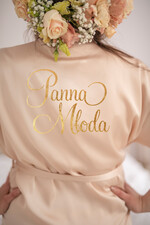 Szlafroki Ślubne z Napisami Szlafroki Szybka Wysyłka Satynowy Szlafrok Ślubny z Napisem, Szlafrok dla Panny Młodej z napisem na plecach Szybka Wysyłka1