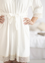 Prezenty dla Panny Młodej  Zestawy ze Szlafrokiem pomysł na prezent dla Panny Młodej Welurowy Szlafrok z Napisami   13