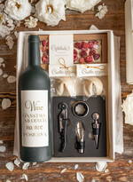  Prezenty dla Młodej Pary  zestawy i akcesoria do wina i drinków Wyjątkowy prezent ślubny akcesoria do trunków w eleganckim pudełku personalizowana naklejka na butelkę 1