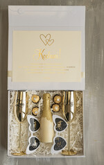  Prezenty dla Młodej Pary  zestawy i akcesoria do wina i drinków Pomysłowy prezent na ślub dla Młodej Pary, pomysły jak dać pieniądze dla nowożeńców zestaw prezentowy dla Pary Młodej0