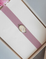 Panna Młoda  podwiązki ślubne pudrowo różowa ślubna podwiązka na gumce, cienka delikatna podwiązka ślubna z inicjałami Pary Młodej, podwiązka dla Panny Młodej, inicjały na podwiązce ślubnej0