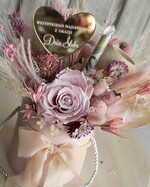  Prezenty dla Młodej Pary  flowerbox, kartki z życzeniami, pudełka na prezenty prezent dla Pary Młodej flowerbox z suszonych kwiatów, pomysł na wręczenie pieniędzy Parze Młodej, kwiaty dla Pary Młodej w pudełku, kompozycja z suszonych kwiatów 0