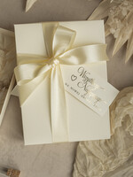  Prezenty dla Młodej Pary  flowerbox, kartki z życzeniami, pudełka na prezenty Welurowe pudełko na pieniądze dla Młodej Pary, Pamiątka Ślubu wraz z zyczeniami pudełko na pieniądze dla Nowożeńców, pleksowa kartka z życzeniami3