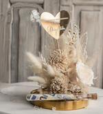  Prezenty dla Młodej Pary  flowerbox, kartki z życzeniami, pudełka na prezenty prezenty z okazji ślubu dla Pary Młodej, w co zapakować pieniądze dla pary młodej, kompozycja kwiatowa w szklanej kopule, fiolka na pieniądze dla młodej pary, flowerbox z suszków9