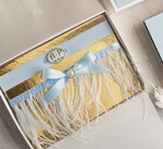 Prezenty dla Panny Młodej  podwiązki ślubne  Prezent dla Panny Młodej od Świadkowej z piórami, zestaw prezentowy na panieński, cos niebieskiego podwiązka ślubna2