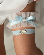 Prezenty dla Panny Młodej  podwiązki ślubne  Zestaw dwóch podwiązek ślubnych dla panny młodej w pudełeczku z kartką, box prezentowy na wieczór panieński, coś niebieskiego presonalizowana tiulowa podwiazka ślubna prezent od świadkowej dla panny młodej7