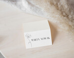 Winietki Nowoczesne prosta forma  delikatne wizytówki na stół weselny, proste wizytówki na stoły weselne, winietki ślubne, proste winietki dla gości, winietki na stoły weselne3