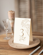 Numery na stół Nowoczesne prosta forma  Eleganckie numerki na stół weselny, numeracja stołów weselnych, proste i delikatne numerki na stoły weselne0