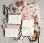 Zaproszenia ślubne Wydzierane Brzegi Wydzierane zaproszenia ślubne z płatkami złota, delikatne zaproszenia na ślub ze złotem, darte zaproszenie z płatkami złota, złote zaproszenia na ślub2