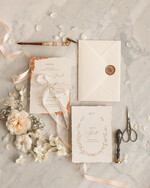 Zaproszenia ślubne Wydzierane Brzegi Darte zaproszenia ślubne z płatkami złota, delikatne zaproszenia na ślub ze złotem, zaproszenie glamour z jedwabną wstążką, obraz kwiaty vintage2