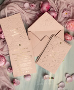 Zaproszenia ślubne z perełkami / tłoczeniem Różowe Zaproszenia Na Ślub, Nowoczesne Zaproszenia W Kolorze Rózowym, Zaproszenia Ślubne Ze Złotymi Literami, Eleganckie Zaproszenia Ślubne z tłoczonymi kwiatami5
