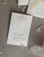 Zaproszenia ślubne z perełkami / tłoczeniem zaproszenia ślubne z perełkami, minimalistyczne zaproszenie na ślub z perełkami i kalką, rwane złocone zaproszenie na ślub cywilny perły9