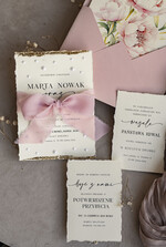 Zaproszenia ślubne z perełkami / tłoczeniem darte złocone zaproszenia ślubne z perełkami, różowe peonie zaproszenie na ślub z perełkam, rwane złocone zaproszenie na ślub cywilny perły i piwonie17