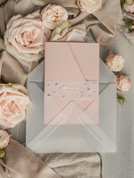 Zaproszenia ślubne z perełkami / tłoczeniem złocone zaproszenia ślubne z perełkami, eleganckie zaproszenie na ślub z perełkami i kalką, kalkowa obwoluta z perłami złocone zaproszenie na ślub cywilny6