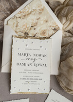 Zaproszenia ślubne z perełkami / tłoczeniem darte złocone zaproszenia ślubne z perełkami, różowe peonie zaproszenie na ślub z perełkam, rwane złocone zaproszenie na ślub cywilny perły i piwonie16