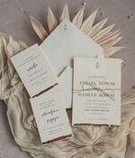 Zaproszenia ślubne z perełkami / tłoczeniem zaproszenia ślubne z tłoczeniem, minimalistyczne zaproszenie na ślub złocone, suchy przetłok złocone zaproszenie na ślub cywilny perły10