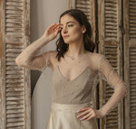 Panna Młoda Bolerka bolerka, narzutki, sweterki perełkowe bolerko na letni ślub, bolerko z perełkami dla Panny Młodej, bolerko do sukni ślubnej w kolorze ecru, narzutka z perełkami do sukni ślubnej6