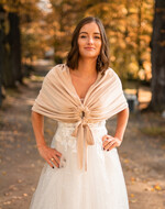 Panna Młoda Bolerka bolerka, narzutki, sweterki Welurowe Miekkie Bolerko Ślubne, Etola na jesienny ślub, Narzutka do sukni ślubnej z weluru, bolerko ślubne z weluru12