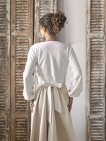 Panna Młoda Bolerka bolerka, narzutki, sweterki Bolerko z odkrytymi plecami, eleganckie bolerko ślubne, bolerko do sukni ślubnej, delikatne bolerko ślubne, letnia narzutka ślubne 4