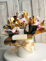 Prezenty dla Mamy flowerboxy, box ze słodyczami  prezent dla mamy, box dla mamy, słodki prezent dla mamy, kosz prezentowy dla mamy, zestaw słodyczy dla mamy, prezent na Dzień Mamy, upominek dla mamy, słodycze dla mamy3