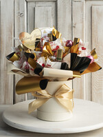 Prezenty dla Mamy flowerboxy, box ze słodyczami  prezent dla mamy, box dla mamy, słodki prezent dla mamy, kosz prezentowy dla mamy, zestaw słodyczy dla mamy, prezent na Dzień Mamy, upominek dla mamy, słodycze dla mamy6