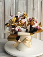 Prezenty dla Mamy flowerboxy, box ze słodyczami  prezent dla mamy, box dla mamy, słodki prezent dla mamy, kosz prezentowy dla mamy, zestaw słodyczy dla mamy, prezent na Dzień Mamy, upominek dla mamy, słodycze dla mamy7