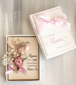 Prezenty dla Mamy kwiaty flowerboxy drewniana tabliczka z życzeniami na dzień Mamy prezent dla Mamy z okazji dnia Matki, kwiaty prezent dla mamy, kompozycja z suszonych kwiatów 1