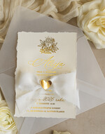 Zaproszenia na Komunię  dziewczynka  zaproszenia na Komunię ze złotym serduszkiem, złote zaproszenia na Komunię, Zaproszenia na Komunię dla dziewczynki, Eleganckie zaproszenia Komunijne ze złotymi literami i wstążką4